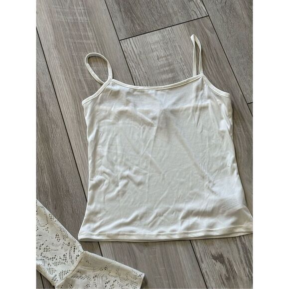 Jessica Simpson cream lace blouse with tank top size XS - Picture 7 of 12
